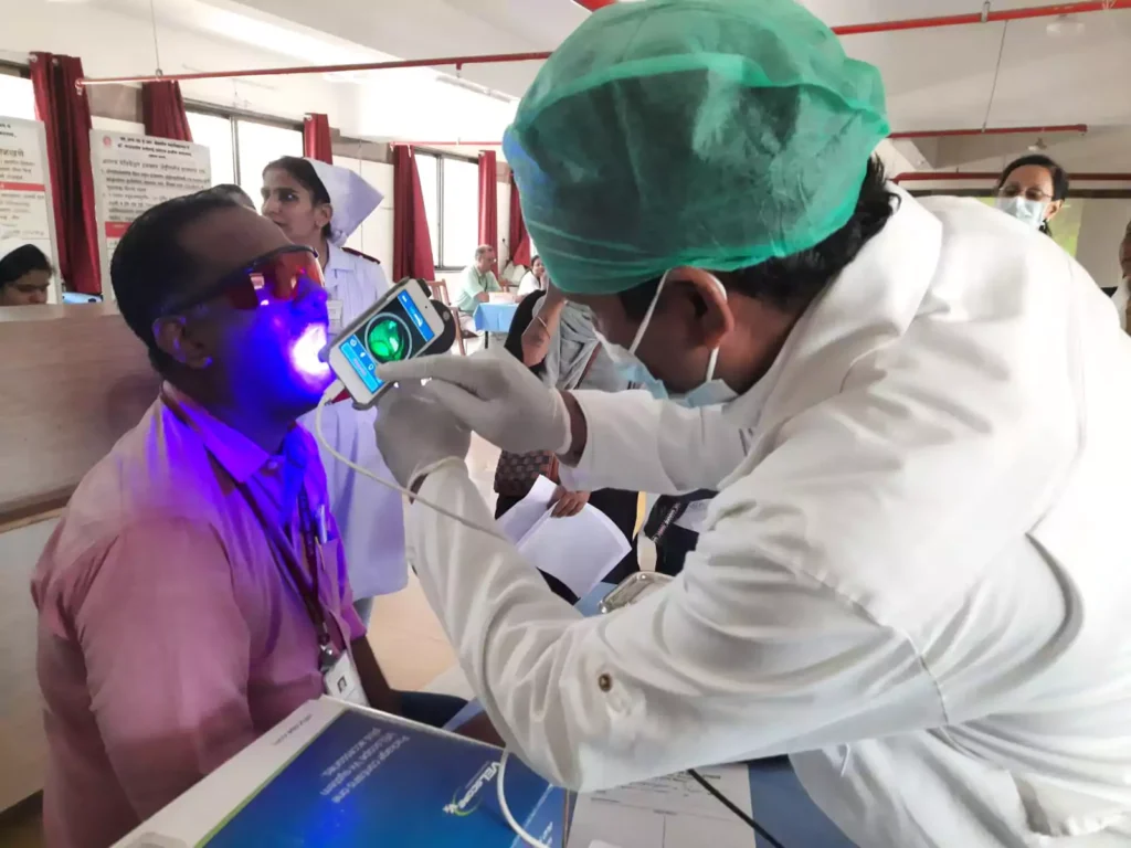 Face N International Dental Clinic in Nigdi Oral cancer screening camp at MIMER Medical College4