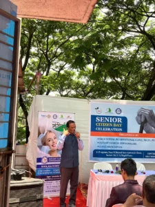 निगडी (प्रतिनिधी) निगडी येथील फेस डेंटल इंटरनॅशनल क्लिनिक ,विपास फौंडेशन आणि रोटरी क्लब ऑफ उद्योगनगरी पिंपरीच्या