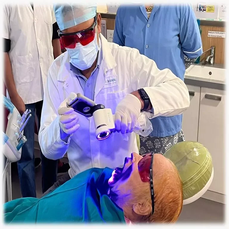 Face N Dental International Clinic in Nigdi Pimpri Chinchwad Velscan Machine – Pre-Cancer Detection2