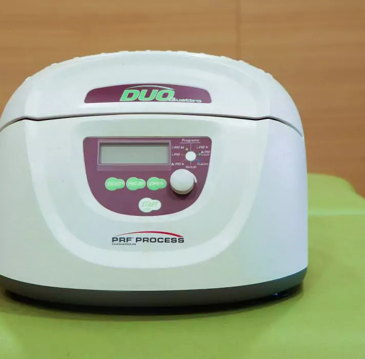 Face N Dental International Clinic in Nigdi Pimpri Chinchwad Chokroun PRF Machine image